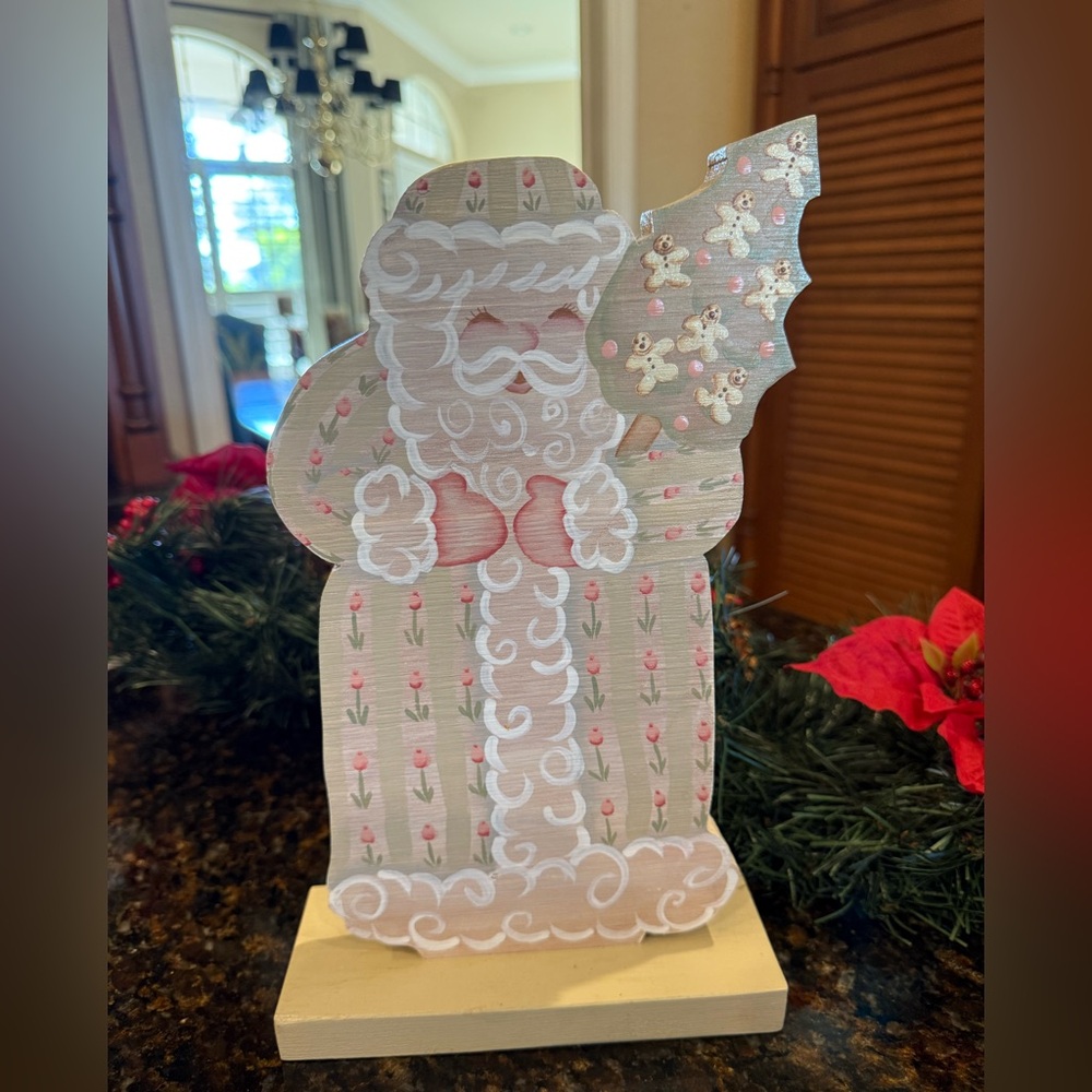 Hand-Painted Old World Style Wooden Santa Christmas Decor